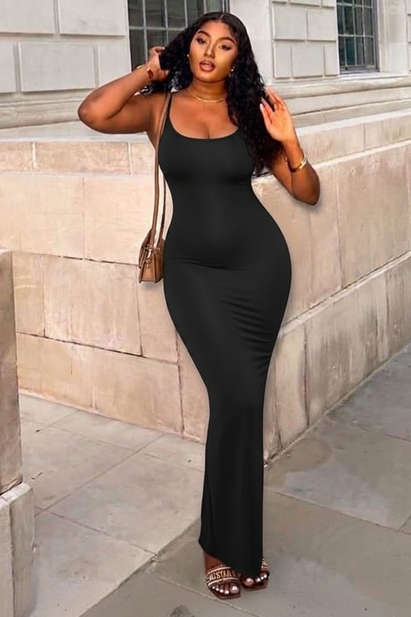 Scoop Neck Bodycon Maxi Dress in Black